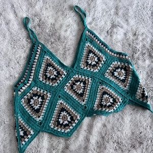 Crochet cropped tank top